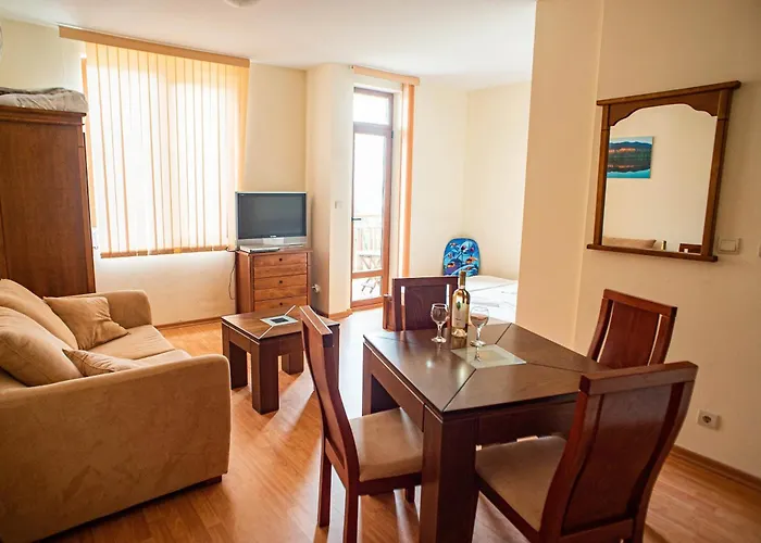 アパート Garden Of Eden スヴェティ・ヴラス