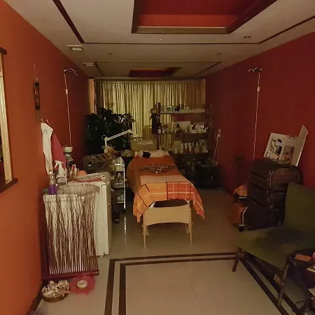 Apartment Garden Of Eden